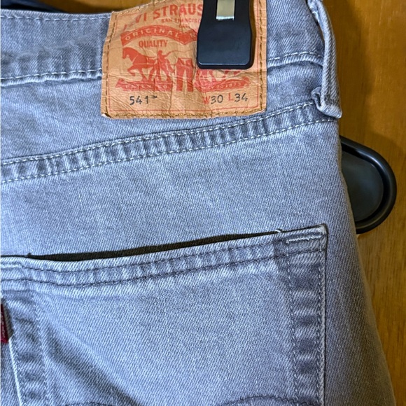 Levi's Light Gray Denim Shorts - Picture 3 of 5